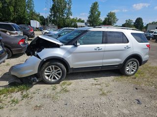 2014 Ford Explorer XLT - Exterior Side Driver Image